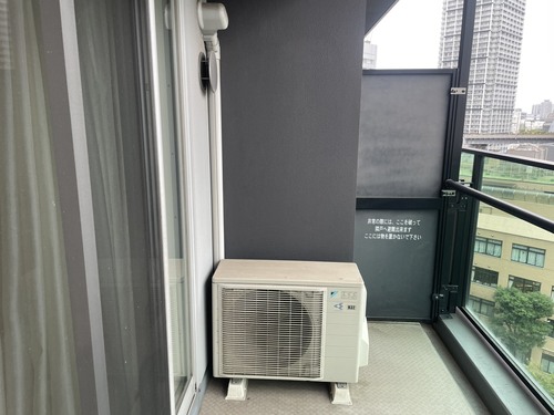 港区で無料回収する前のエアコン