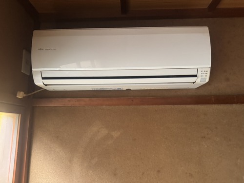 京都市山科区で無料回収する前のエアコン