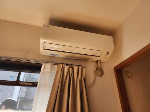 堺市で無料回収する前のエアコン