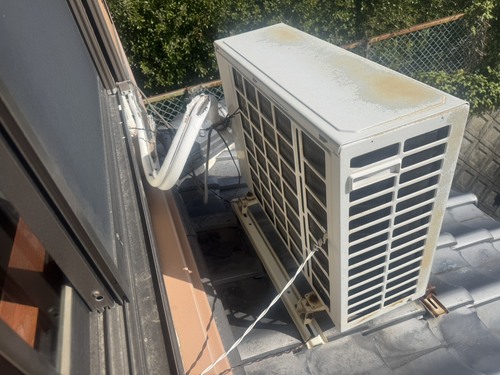 奈良市で無料回収する前のエアコン