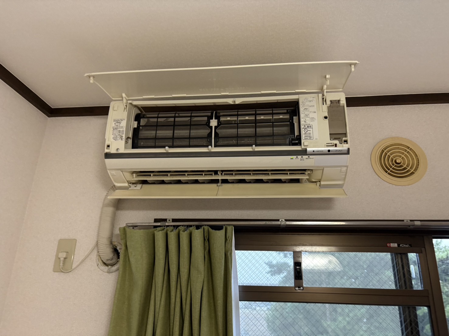 松戸市で無料回収する前のエアコン