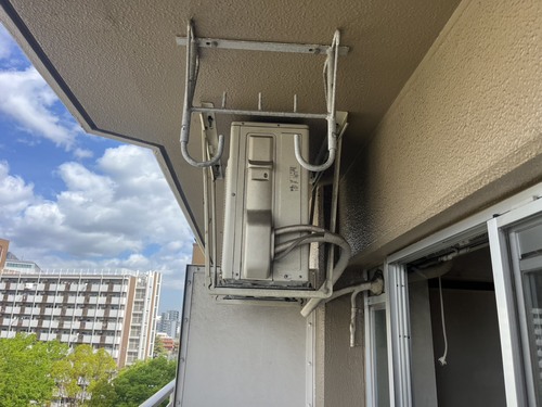北区でのエアコン回収前の写真