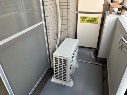 足立区のエアコン回収・写真2・撤去前
