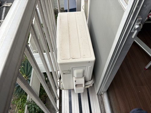 千葉市のエアコン回収・写真2・撤去前