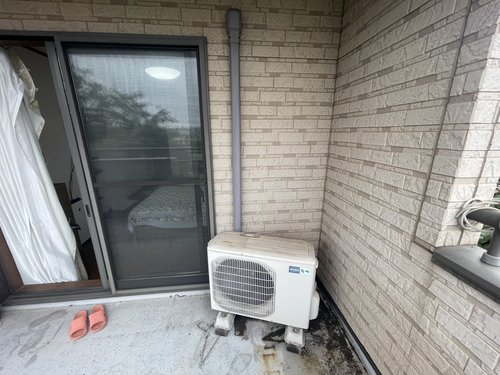 千葉市のエアコン回収・写真4・撤去前