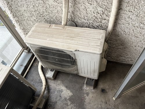 市川市のエアコン回収・写真2・撤去前