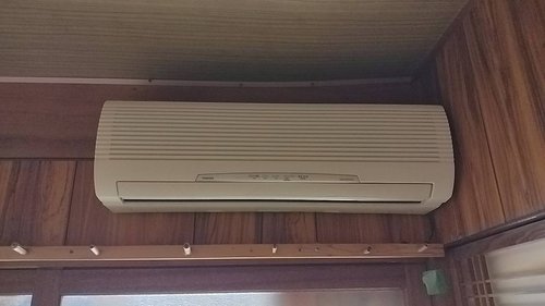 池田市のエアコン回収・写真5・撤去前