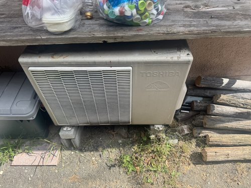 池田市のエアコン回収・写真7・撤去前