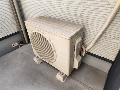 門真市のエアコン回収・写真4・撤去前