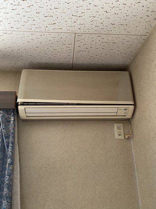 鎌ケ谷市で無料回収する前のエアコン