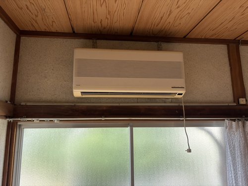 葛飾区のエアコン回収・写真5・撤去前