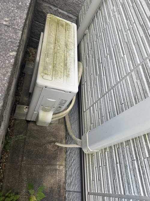 河内長野市のエアコン回収・写真2・撤去前