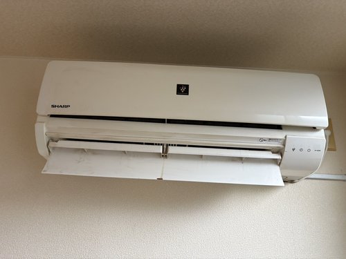 川口市で無料回収する前のエアコン