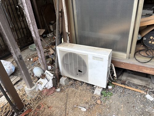 川口市のエアコン回収・写真2・撤去前