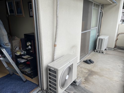江東区のエアコン回収・写真2・撤去前