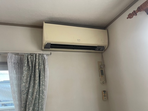 松戸市のエアコン回収・写真6・撤去前