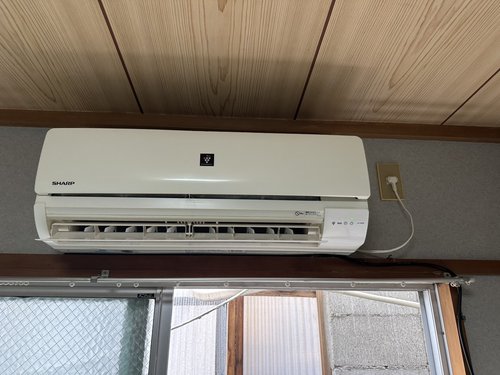 大阪市で無料回収する前のエアコン