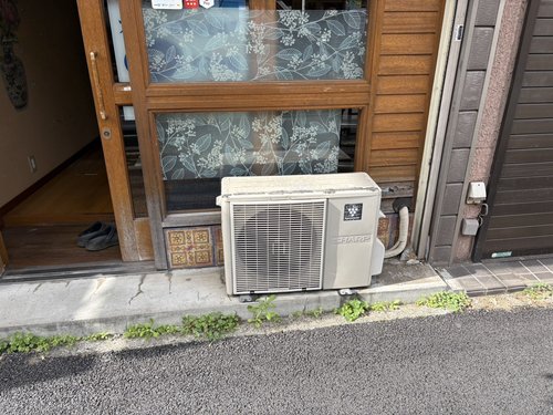 中野区のエアコン回収・写真2・撤去前