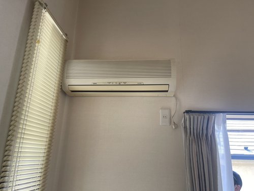 練馬区で無料回収する前のエアコン