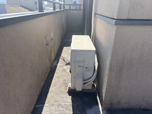 寝屋川市のエアコン回収・写真2・撤去前