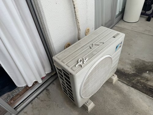 西宮市のエアコン回収・写真2・撤去前