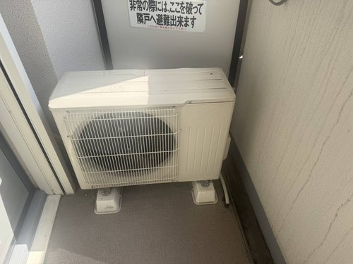 西宮市のエアコン回収・写真6・撤去前