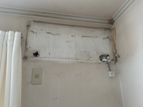 堺市のエアコン回収・写真1・撤去後