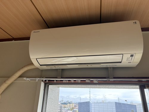 草加市でのエアコン回収前の写真