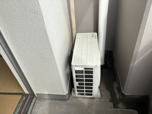草加市のエアコン回収・写真2・撤去前