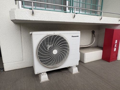 草加市のエアコン回収・写真4・撤去前