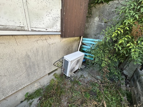 吹田市のエアコン回収・写真10・撤去前