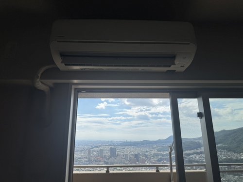 宝塚市で無料回収する前のエアコン