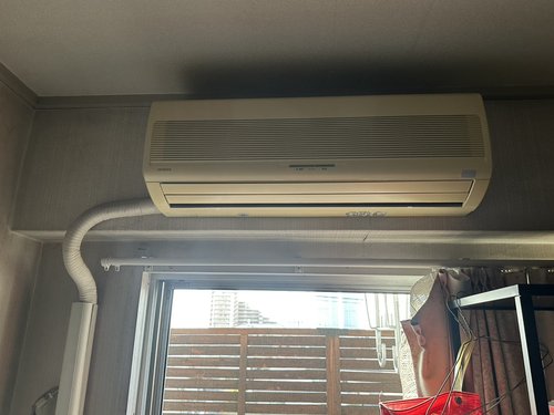 八尾市で無料回収する前のエアコン